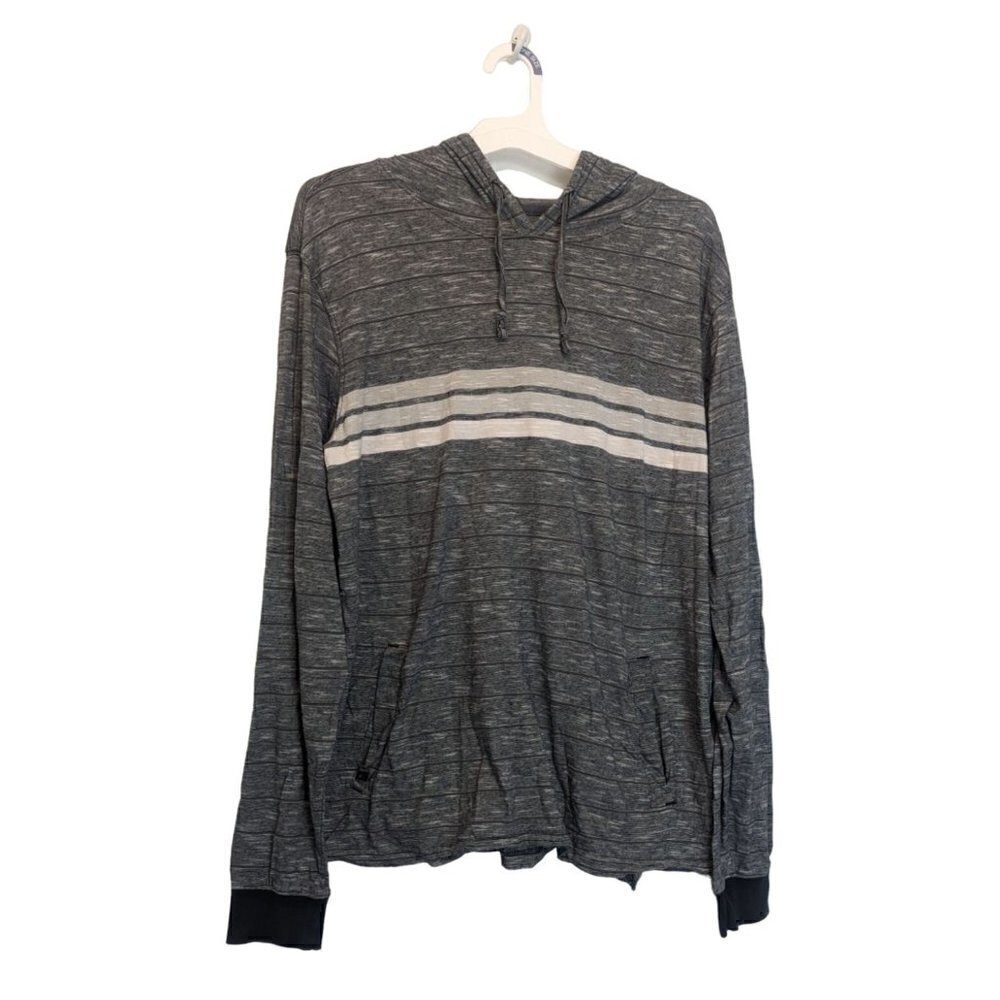 Rip Curl Men’s Size Large Grey and Black Striped Front Pocket Hoodie
